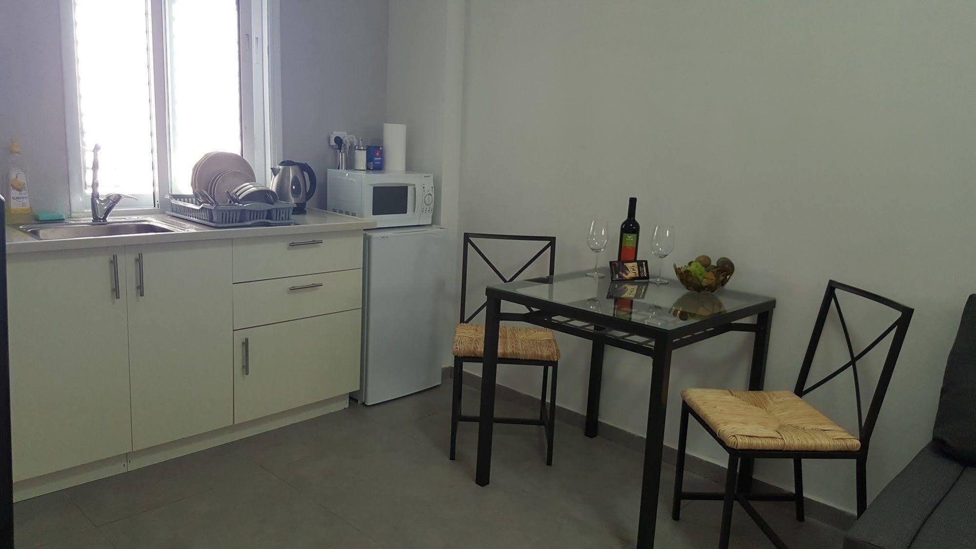 Studio Masaryk Apartment Bat Yam Exterior photo